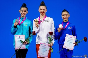 podium app sf 04041 copia simone ferraro ph